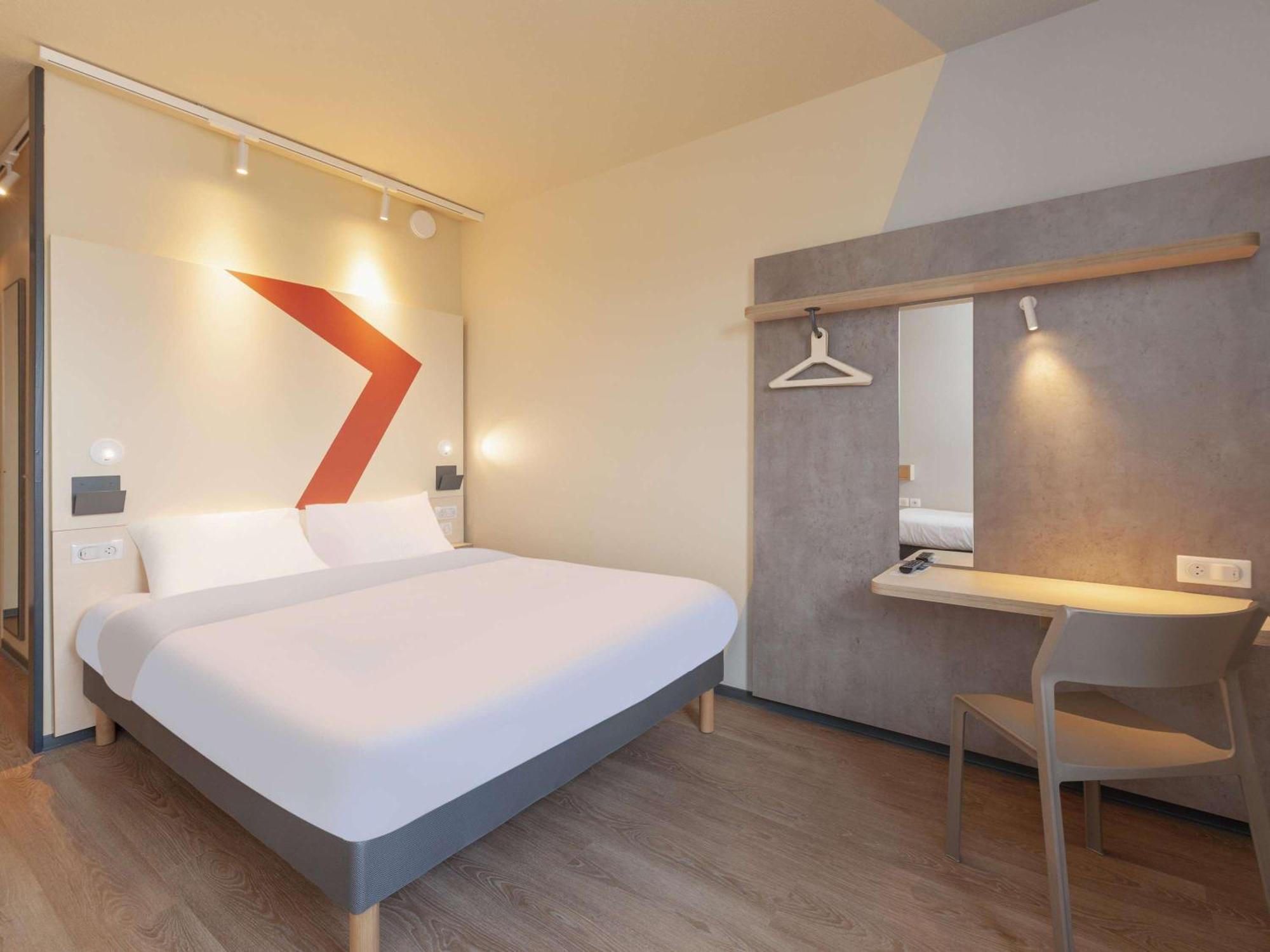 Ibis Budget Mont De Marsan Zewnętrze zdjęcie